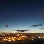 Rooftop Panorama Apartment